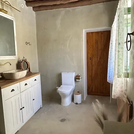 Apartman Floura's Kamariko - Authentic Rhodian Arhángelosz